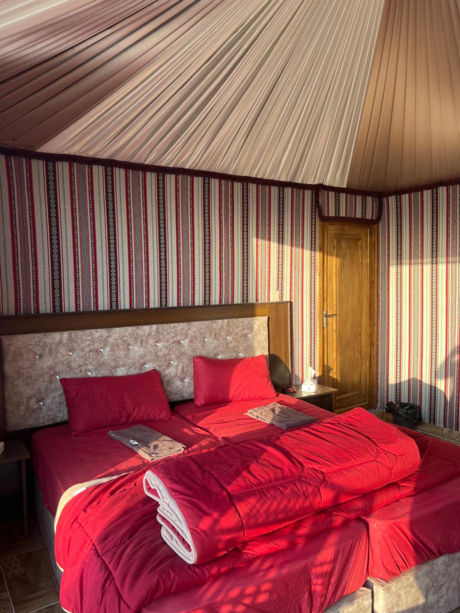 Wadi Rum Mars Camp エクステリア 写真